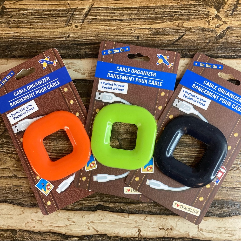 3 Silicone cable organizer